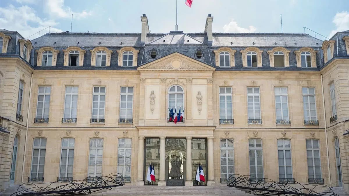 Robbery at the Élysée Palace: Thousands of euros worth of silverware stolen
