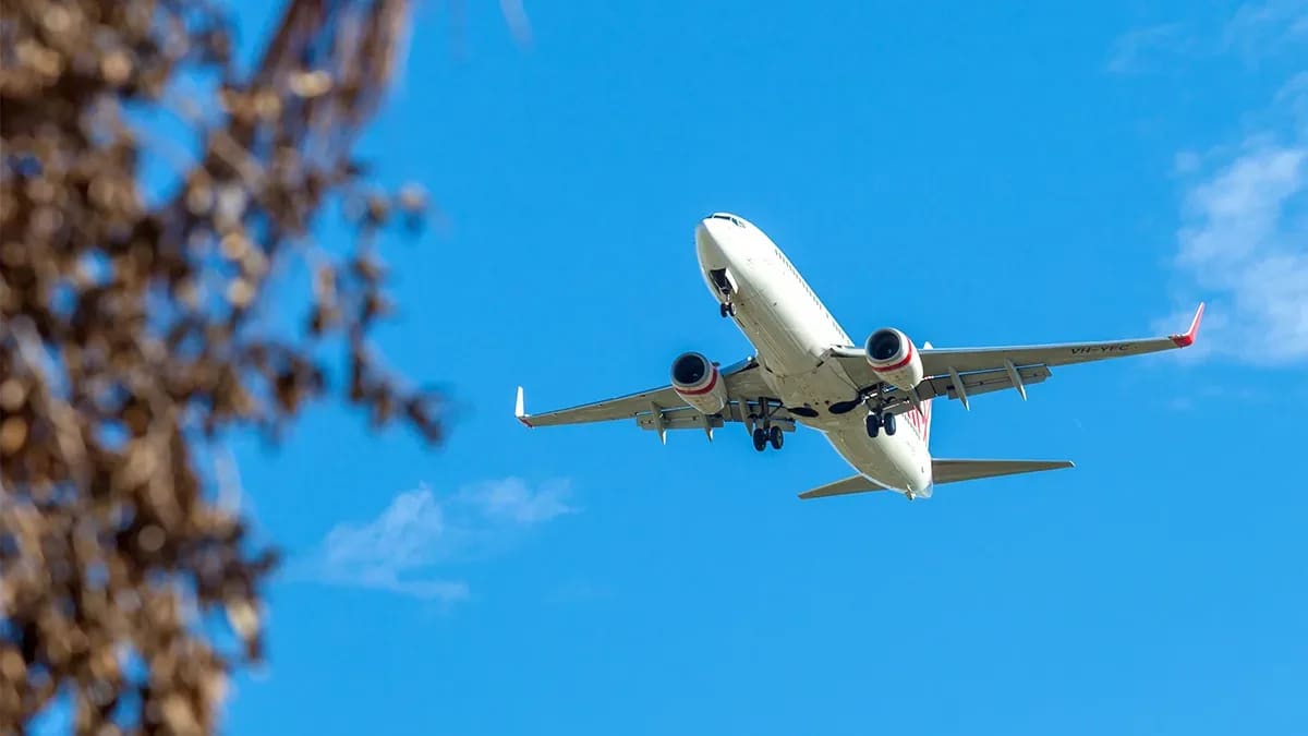 UAE announces air traffic has returned to normal