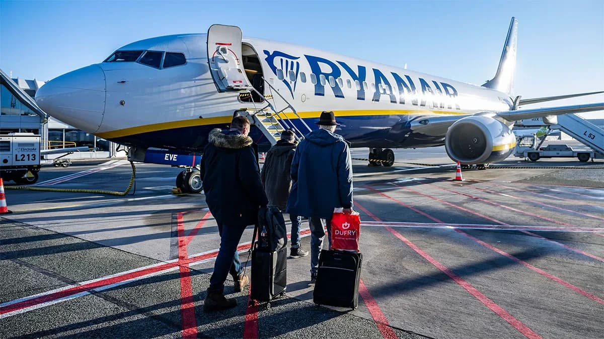 Ryanair 2025-26 pat rises 40% to €2.26BN